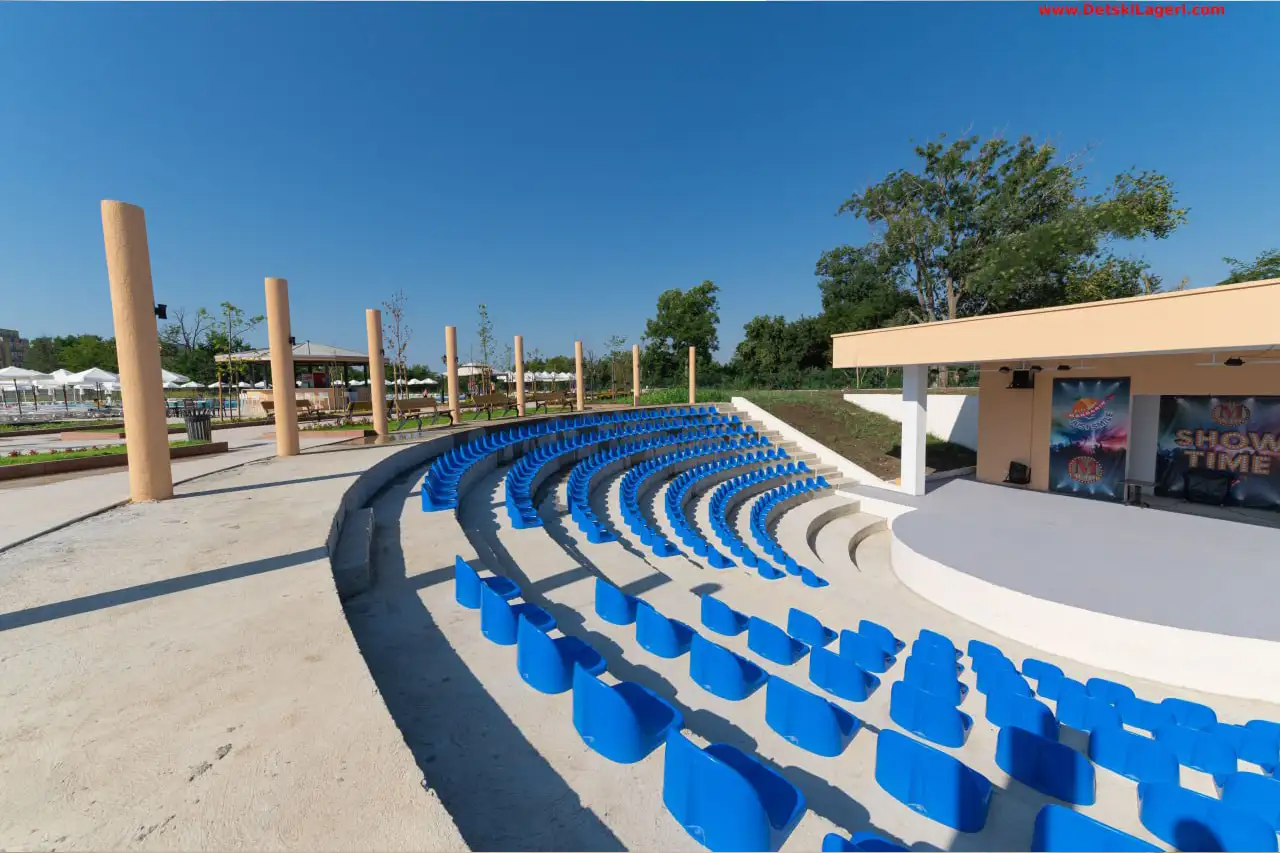 Sunrise River Beach Resort