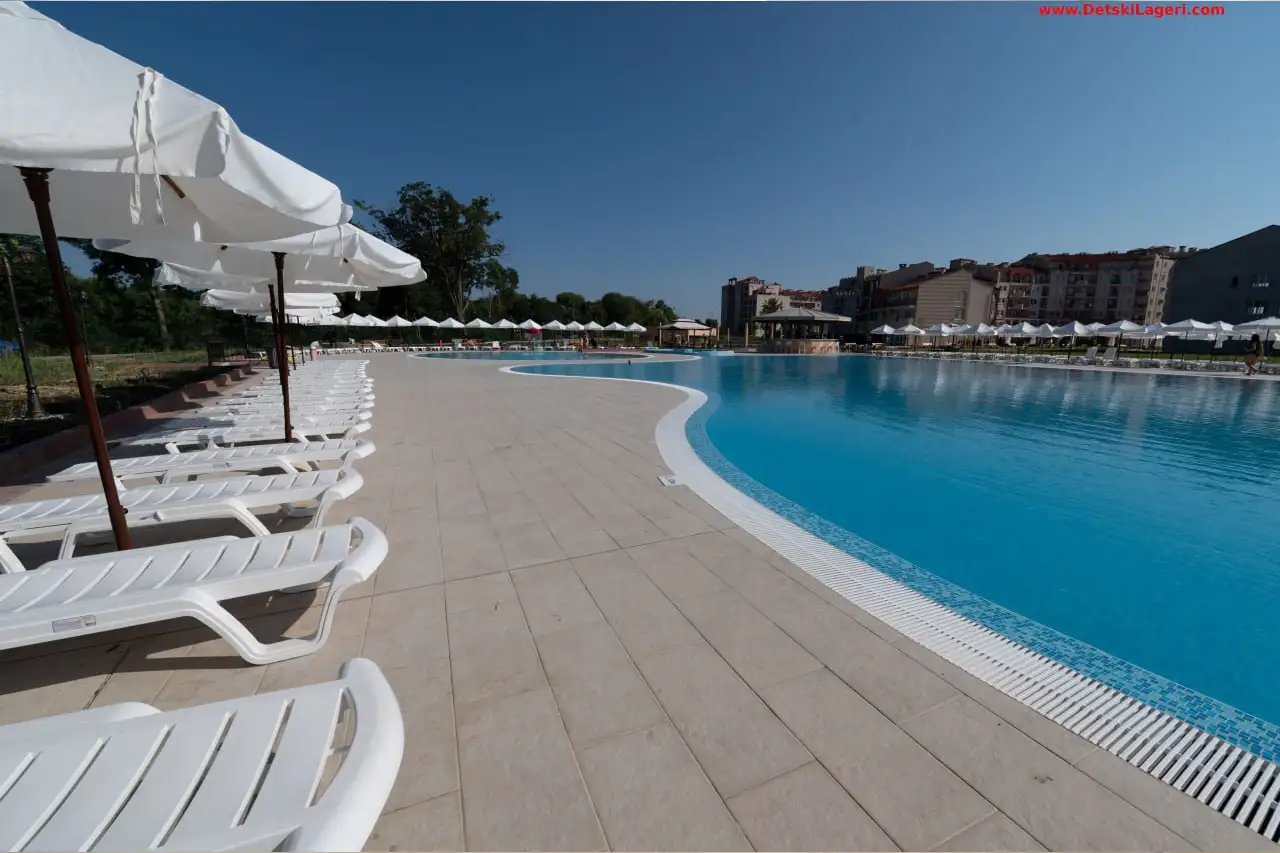 Sunrise River Beach Resort