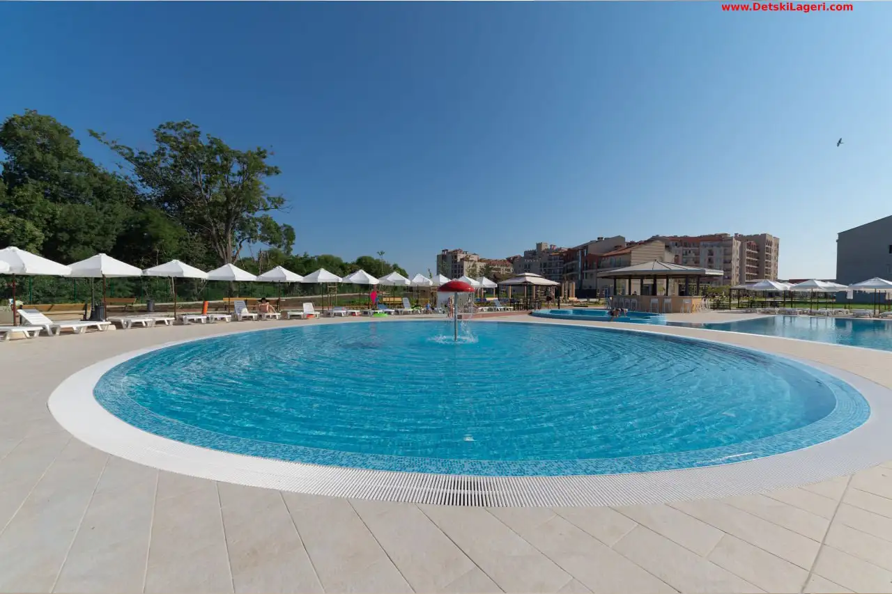 Sunrise River Beach Resort